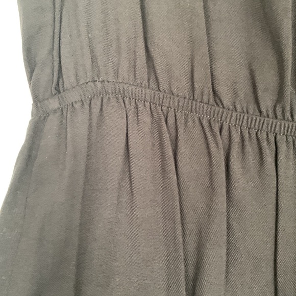 Wide legged strapless jumpsuit - Picture 4 of 5